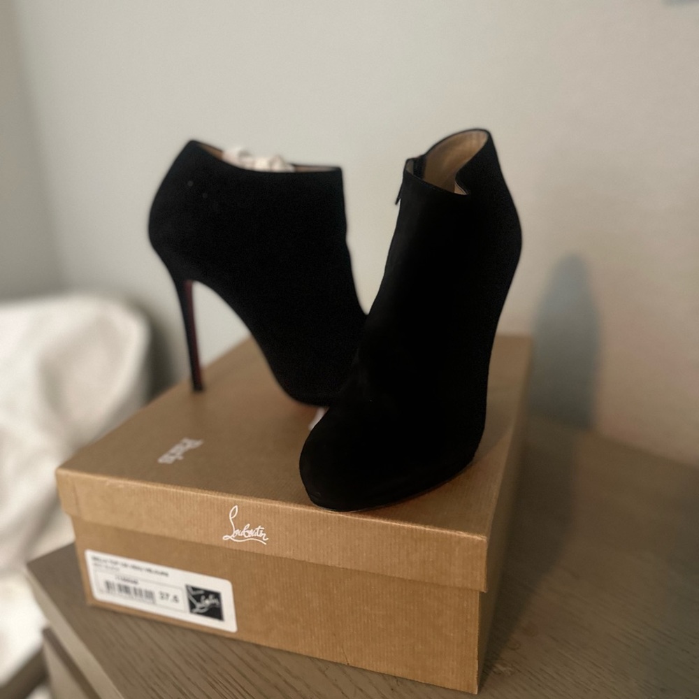 BELLA TOP 120 VEAU VELOURS Christian Louboutin NWT